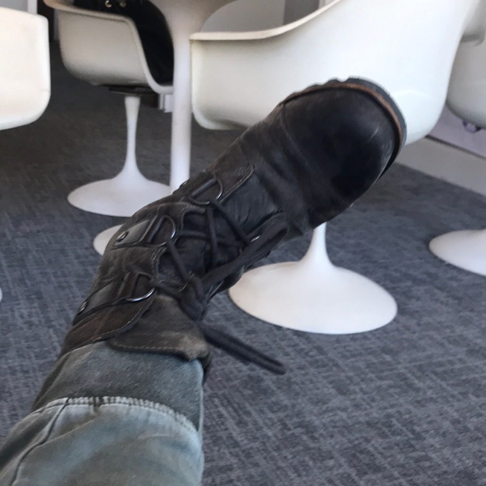 Meet your Posher, Cynthia